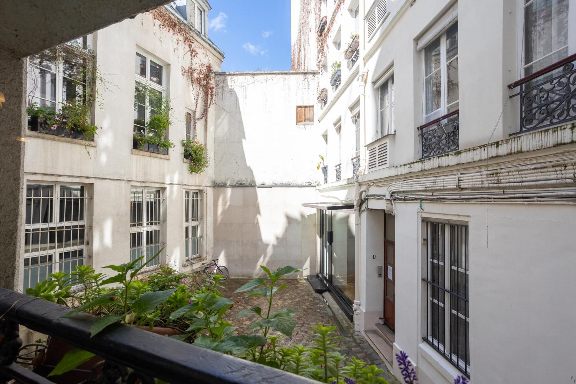 Studio Cosy Romantique En Plein Coeur De Paris Apartman Kültér fotó